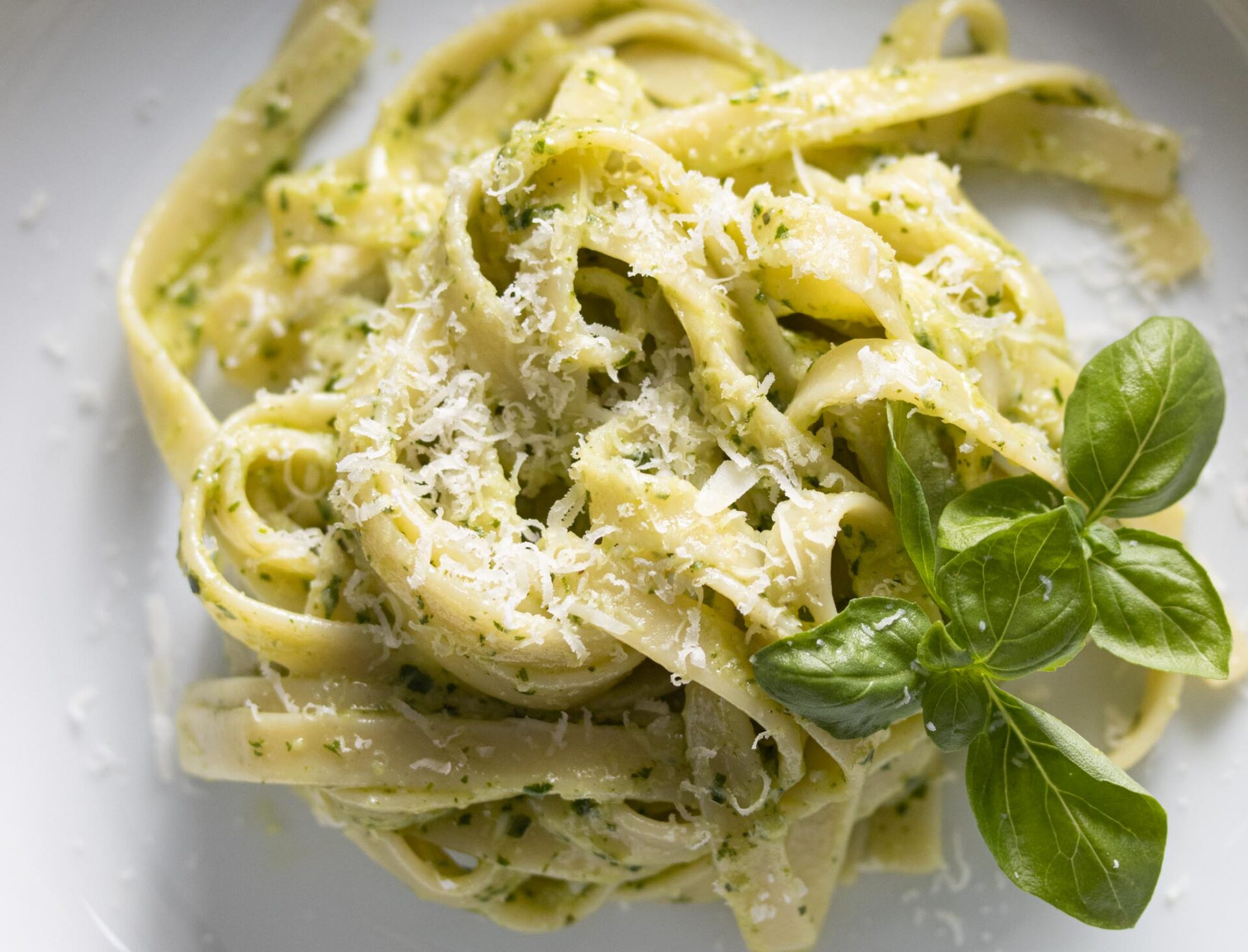 Fettucini Al pesto